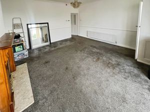 Lounge- click for photo gallery